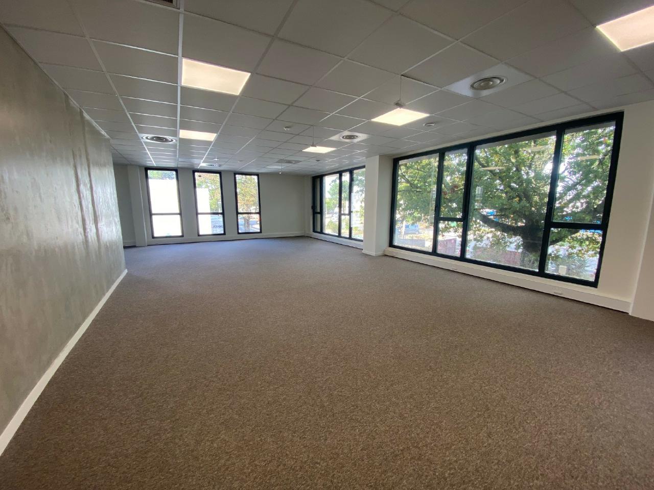 Bureau Pessac 749m² Location bureau Pessac Gironde OLBUR2425625 10